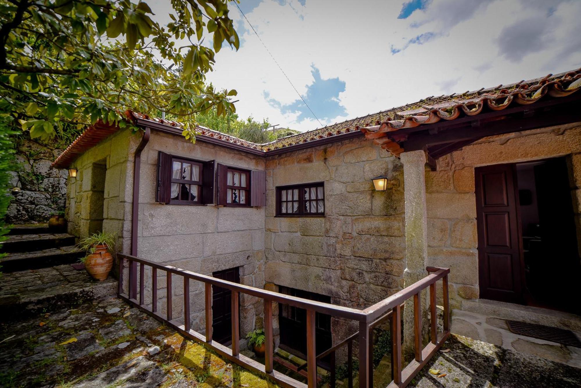 הוילה ריבה דורו Casa Da Torre, Porto Manso מראה חיצוני תמונה