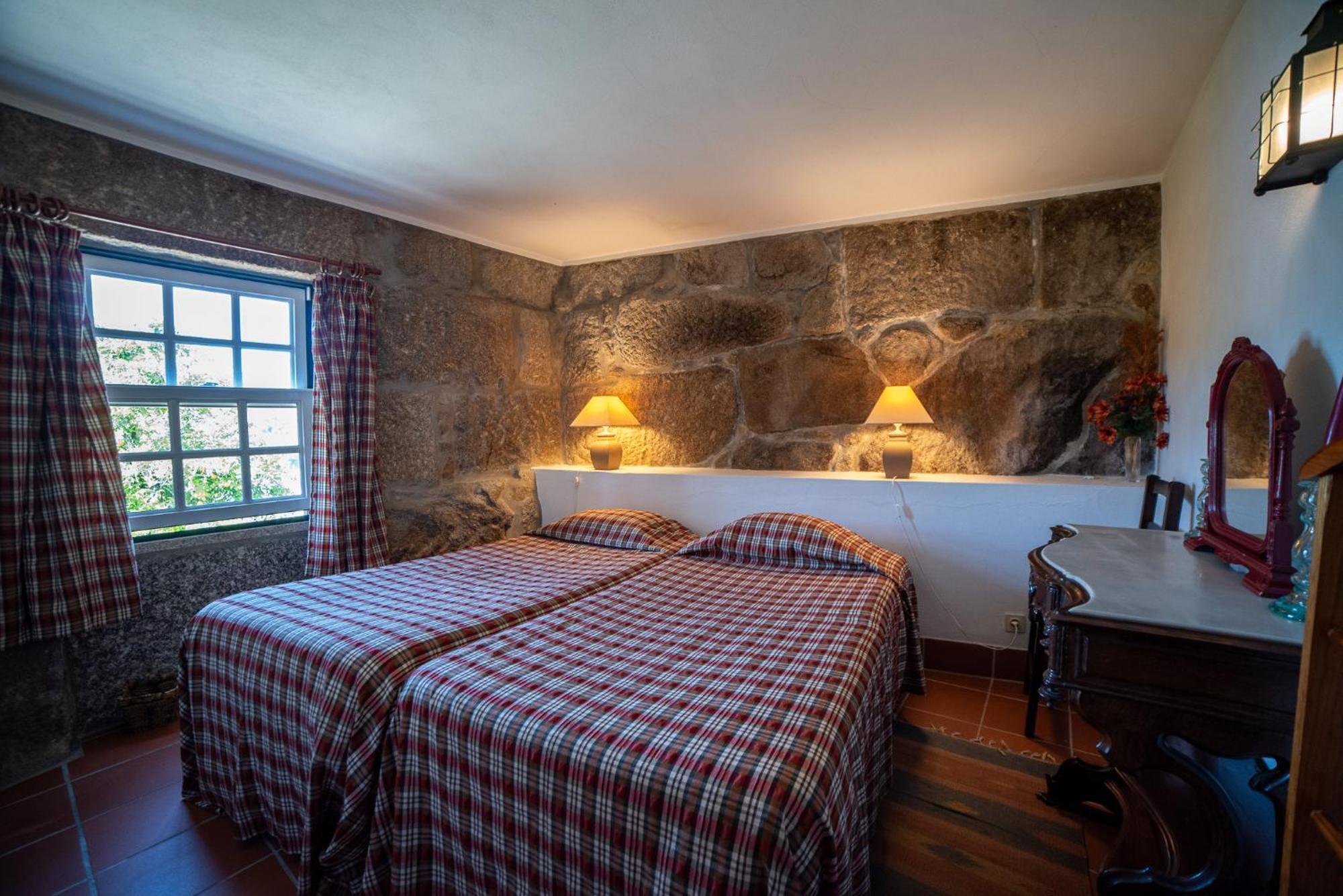 הוילה ריבה דורו Casa Da Torre, Porto Manso מראה חיצוני תמונה